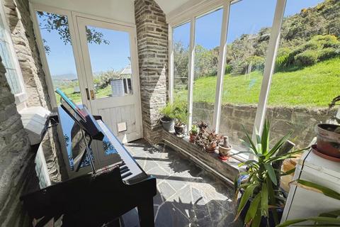 2 bedroom detached house for sale, Cefn Y Bryn, Nr. Sarn, Newtown
