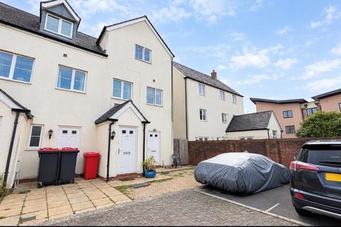 3 bedroom maisonette to rent, Bristol, BS20