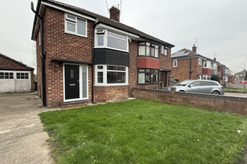 3 bedroom house to rent, Oldfield Crescent, Chester, CH4