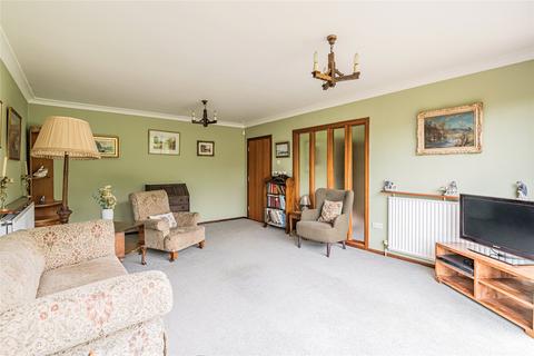4 bedroom bungalow for sale, Inveralmond Grove, Edinburgh EH4