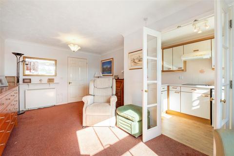 1 bedroom retirement property for sale, Stockbridge Road, Chichester