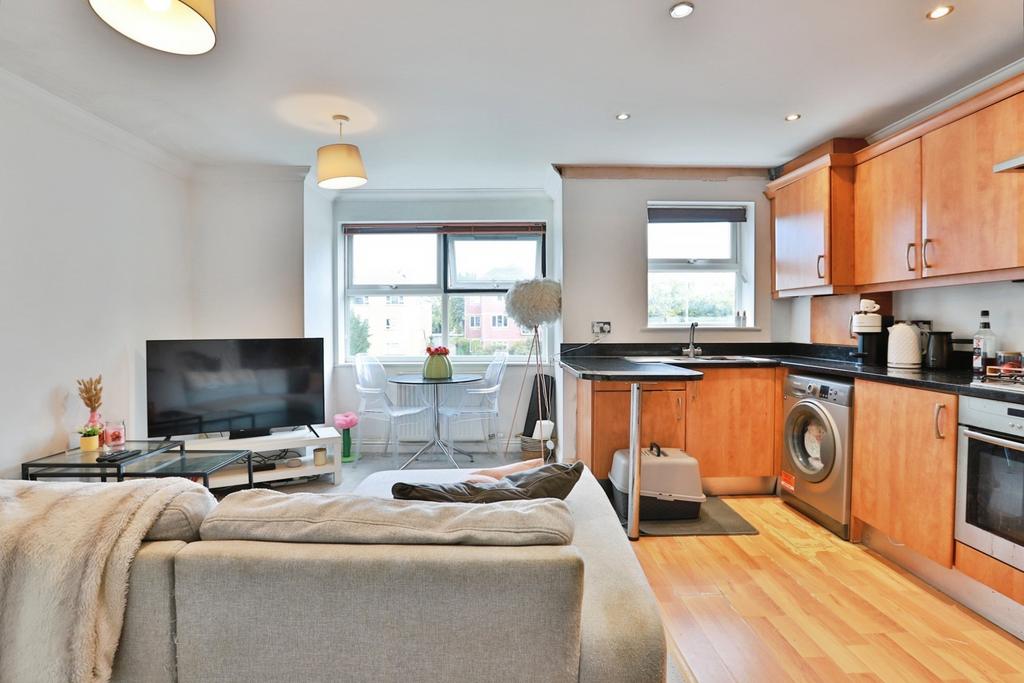 Apartment in Dorset - View 3