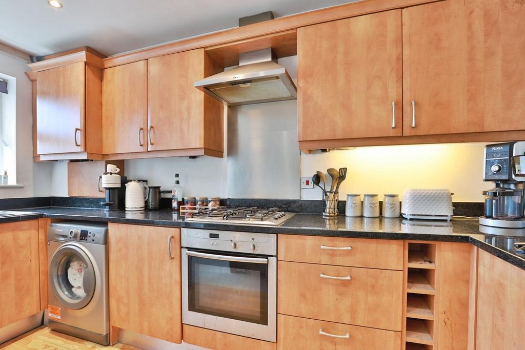 Apartment in Dorset - View 4