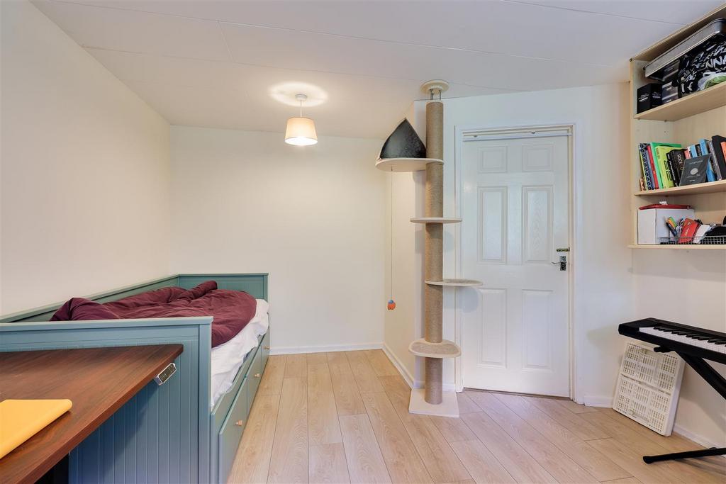 Apartment in Cambridge - More