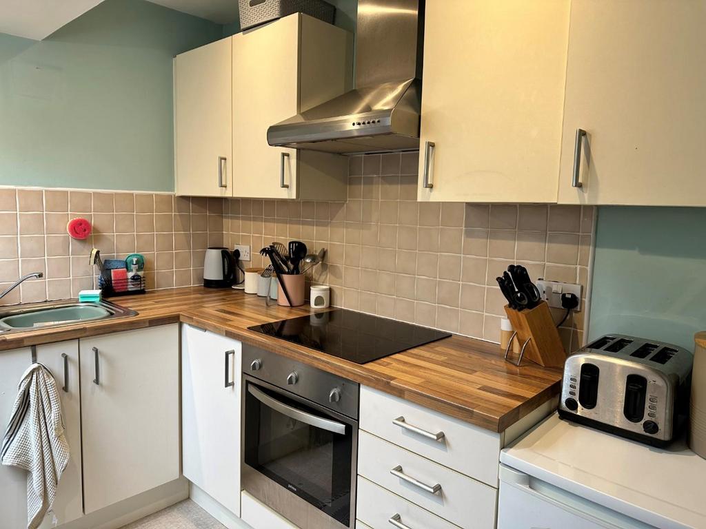 Apartment in Pudsey - View 2