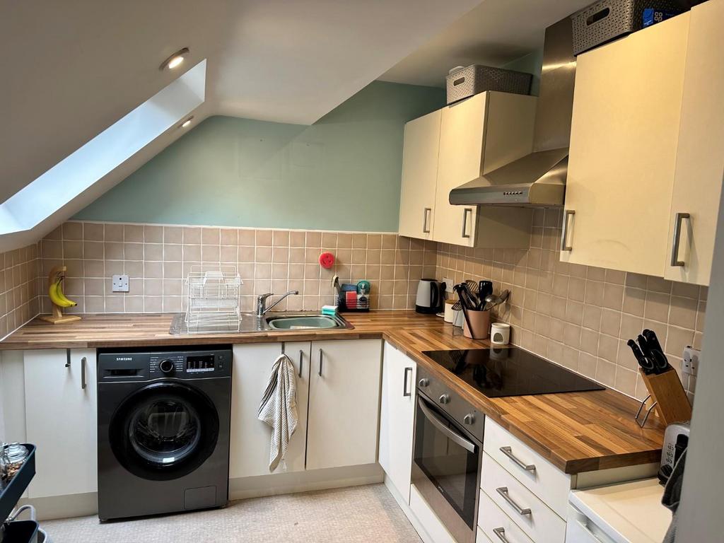 Apartment in Pudsey - View 3