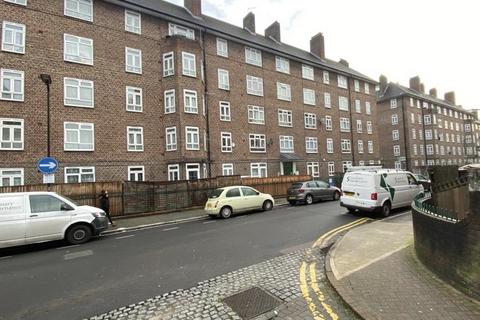 2 bedroom flat for sale, Homerton Road, London