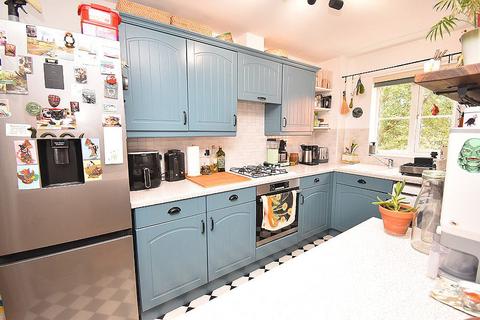 2 bedroom coach house for sale, Dart Walk, Southam Fields, Exeter, EX2