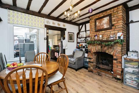 3 bedroom semi-detached house for sale, Douglas Road, HORNCHURCH, Essex, RM11