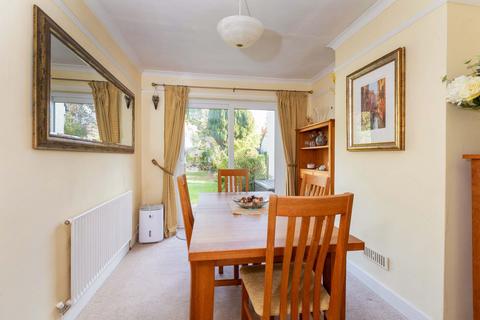 3 bedroom semi-detached house for sale, New Road, Langley SL3