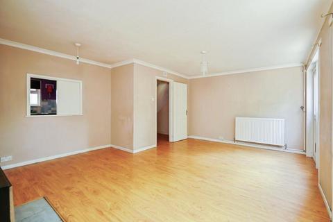 3 bedroom terraced house for sale, Birch Road, Bicester OX25