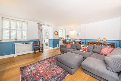 2 bedroom flat for sale, Langdon Park, Teddington TW11