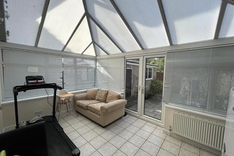 3 bedroom semi-detached house for sale, Langrick Avenue, Howden, Goole