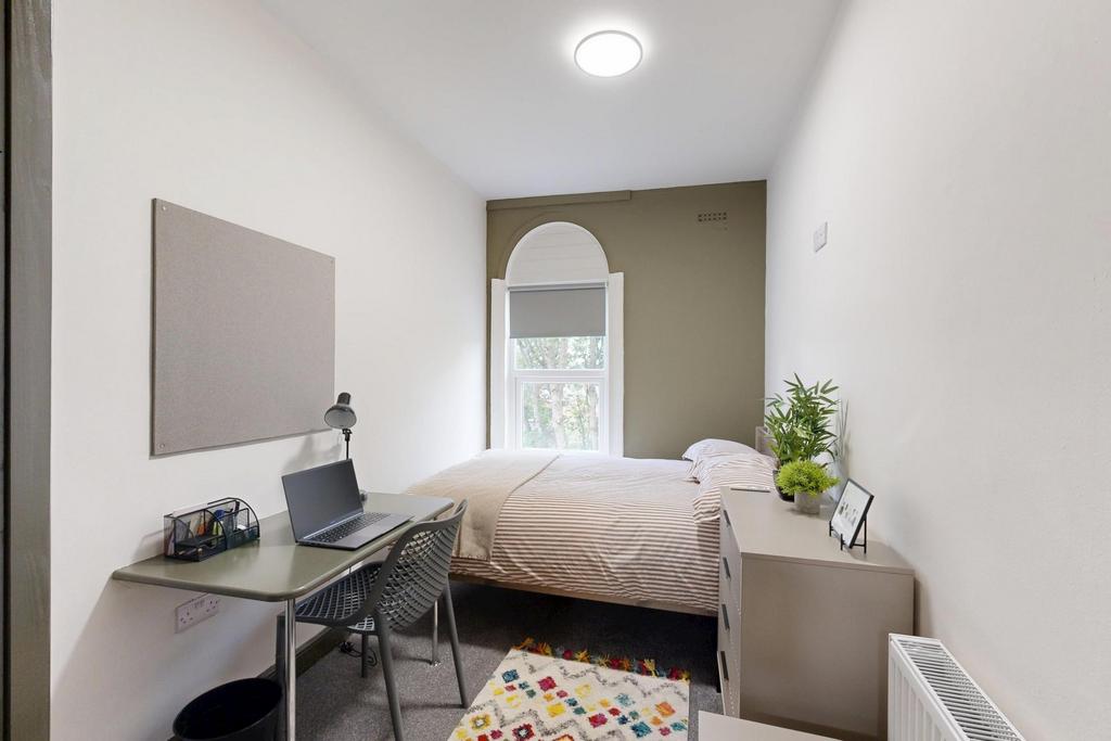 House in Leeds - View 3
