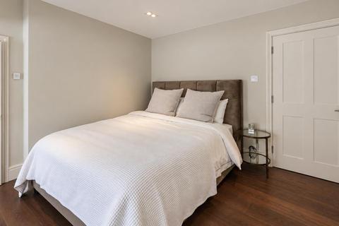 undefined, Upper Montagu Street, London W1H