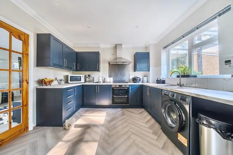 3 bedroom house for sale, Hever Gardens, Bickley, Kent, BR1