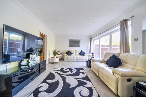 3 bedroom house for sale, Hever Gardens, Bickley, Kent, BR1