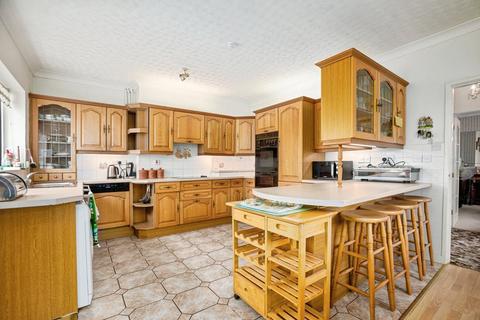 4 bedroom detached house for sale, Aberporth, Ceredigion SA43