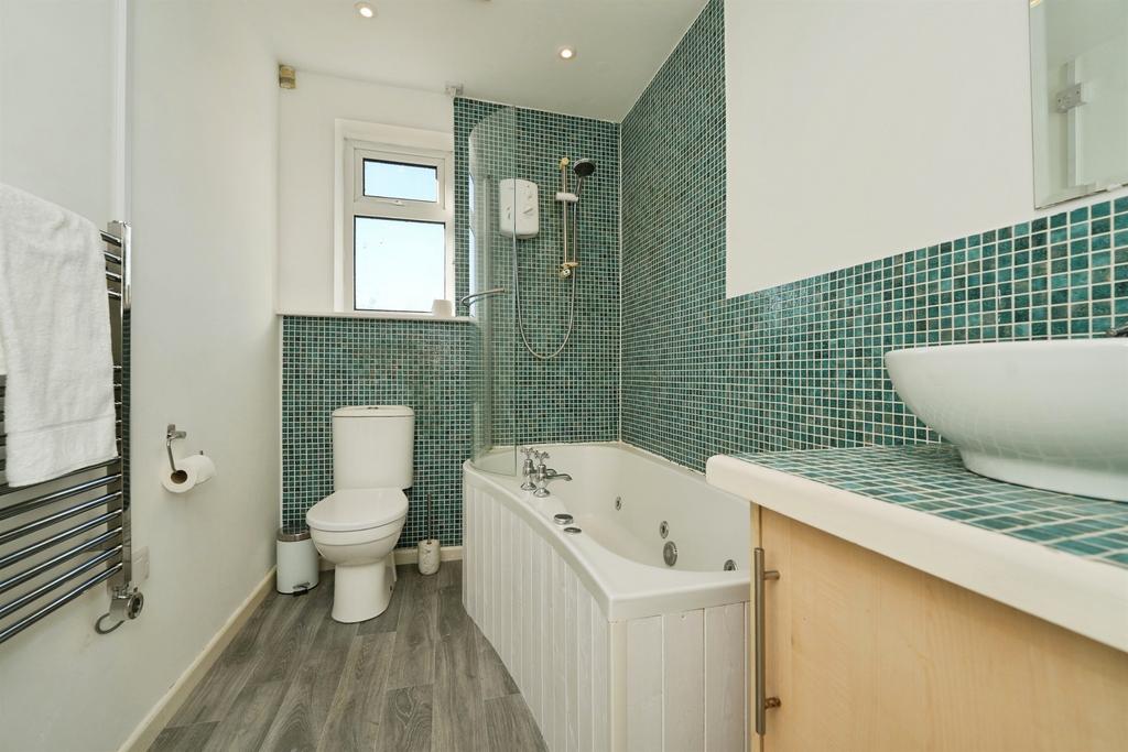 Apartment in Bristol - View 4