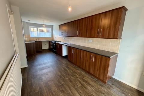 3 bedroom house to rent, Saltmarsh, PETERBOROUGH, PE2