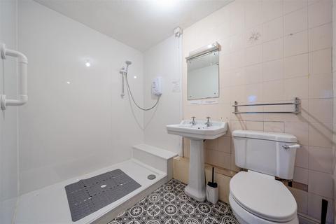 2 bedroom apartment for sale, Roft Street, Oswestry, SY11.