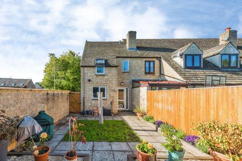 2 bedroom end of terrace house for sale, Sherbourne Road, Witney