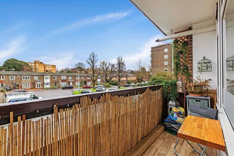 2 bedroom apartment for sale, Fordyce House, Furzedown, SW16