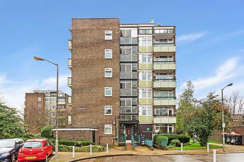 2 bedroom apartment for sale, Fordyce House, Furzedown, SW16