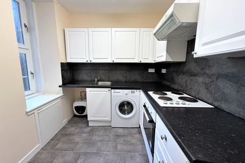 1 bedroom flat to rent, Dura Street, Dundee, DD4