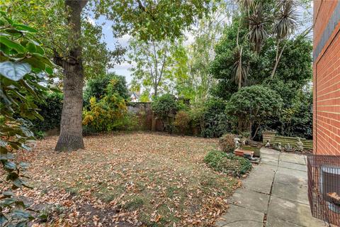 2 bedroom end of terrace house for sale, Carlisle Way, London SW17