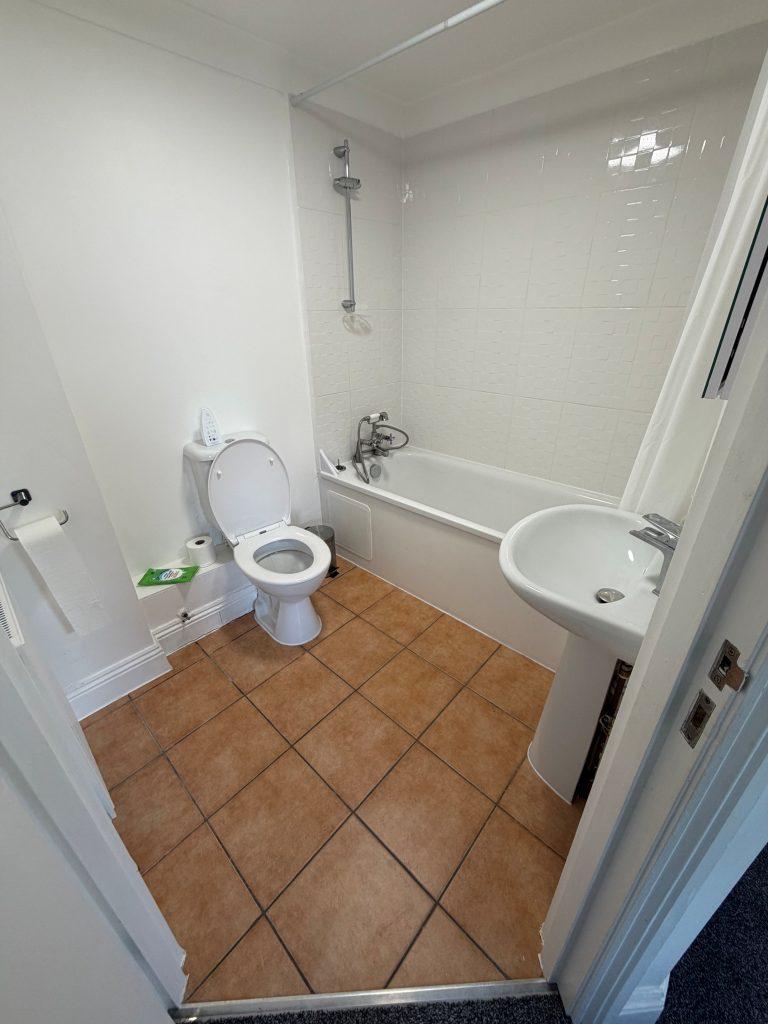 Apartment in Boscombe - View 4