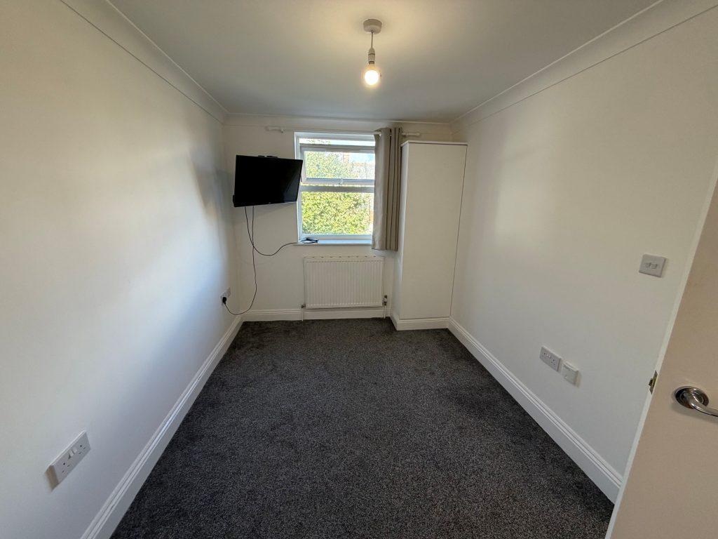 Apartment in Boscombe - More