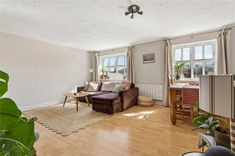2 bedroom apartment for sale, Massingberd Way, London SW17