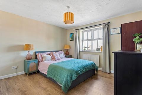 2 bedroom apartment for sale, Massingberd Way, London SW17