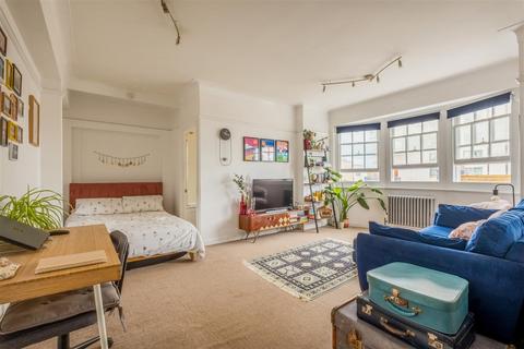 Studio for sale, Kings Road, Brighton