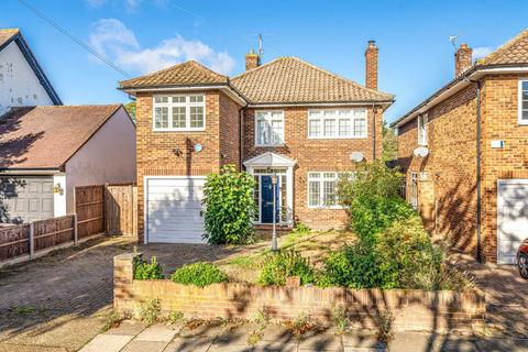 4 bedroom detached house for sale, Clifford Grove, Ashford TW15