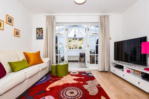 2 bedroom terraced house to rent, Irvine Place, Virginia Water, Surrey, GU25