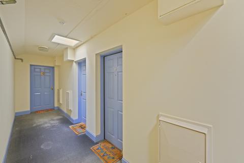 undefined, Tay Street, Perth, PH2