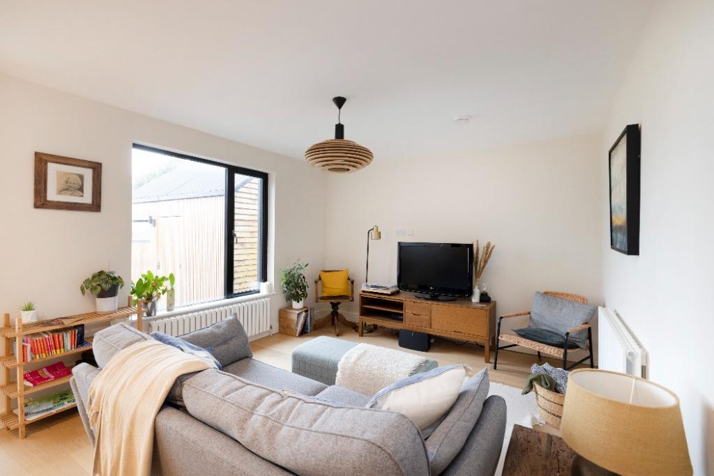 House in Edinburgh, Liberton and District - View 5