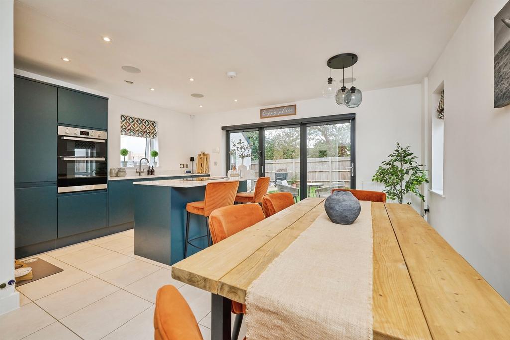House in Peterborough - View 3