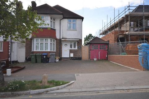 3 bedroom semi-detached house for sale, Uxendon Crescent, Wembley