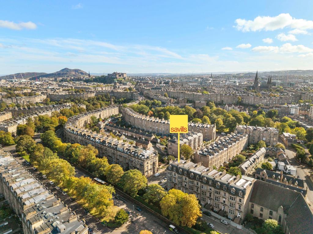 Apartment in Edinburgh - View 2