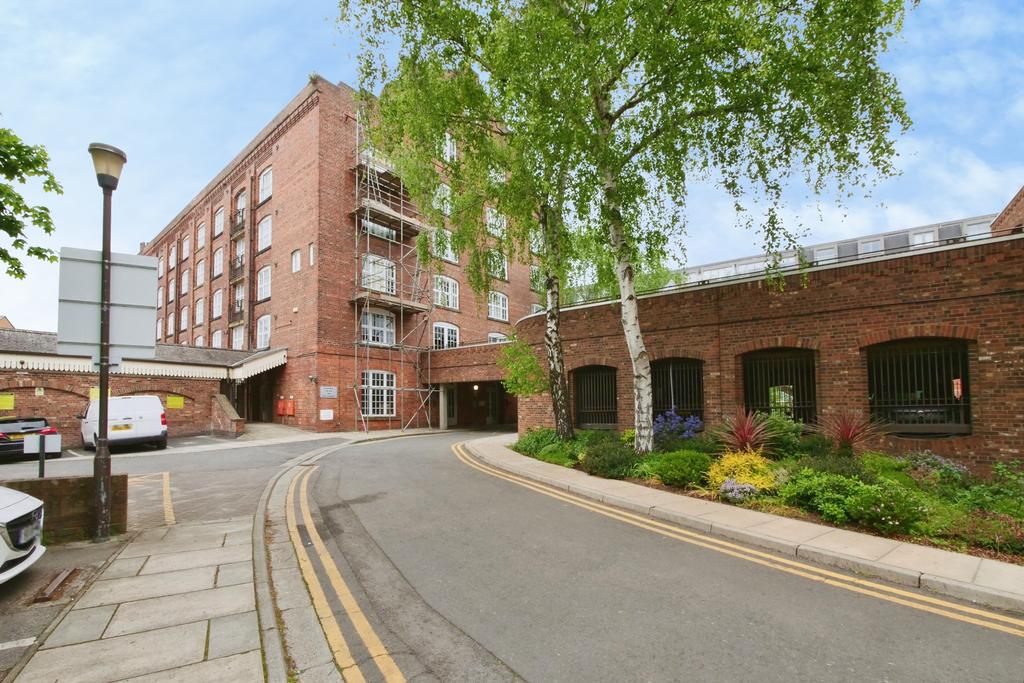 Apartment in York - View 2