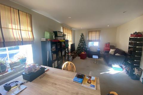 2 bedroom apartment to rent, Newbridge View, Truro, TR1