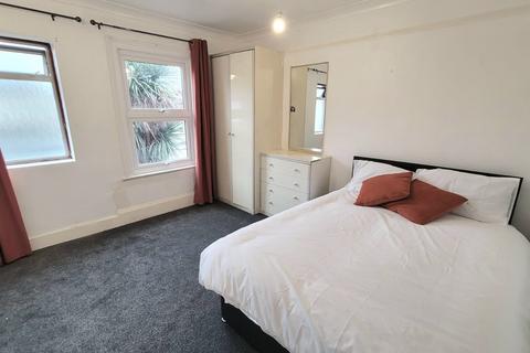 House share to rent, Vicarage Road, WATFORD, WD18