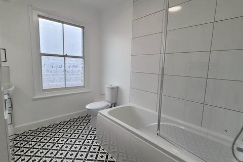 House share to rent, Vicarage Road, WATFORD, WD18
