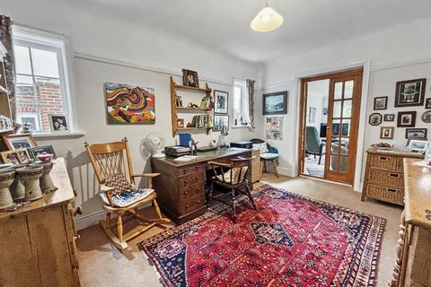 4 bedroom detached house for sale, Weymouth