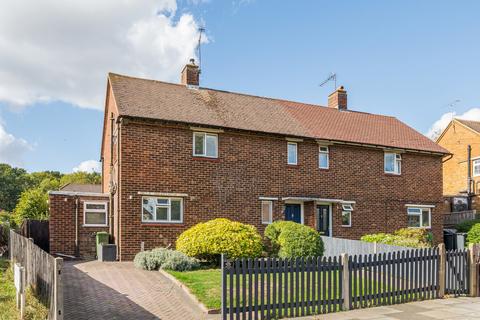 2 bedroom semi-detached house for sale, Malling Way, Bromley, BR2