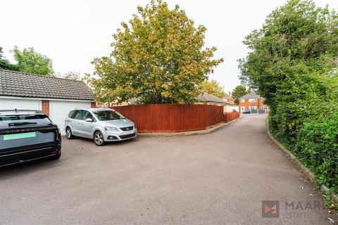 3 bedroom detached bungalow for sale, HIGH-DEMAND LOCATION | HIGHWAY ROAD | 3-BED DETACHED BUNGALOW | DETACHED GARAGE | THURMASTON LE4
