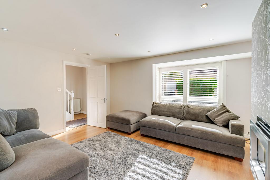House in Edinburgh - View 3